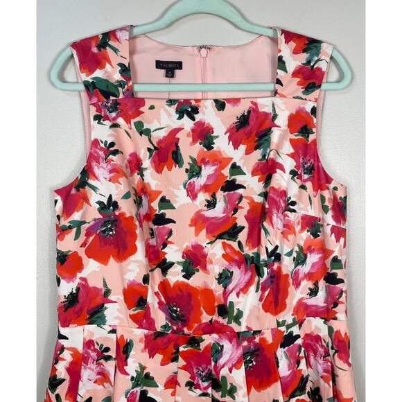 Talbots Sleeveless Pleated Fit & Flare Dress Pink Floral Multi Size 12 NWT - Picture 2 of 10